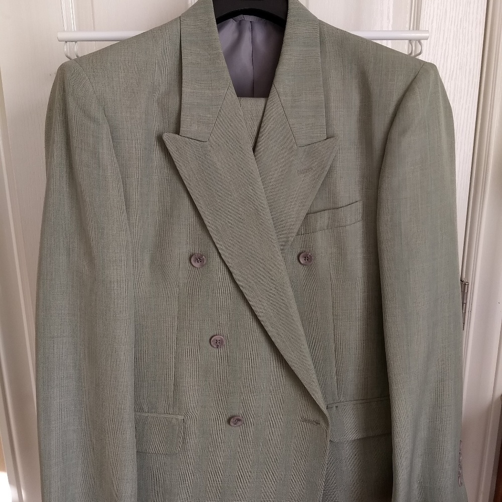 Men's Suit